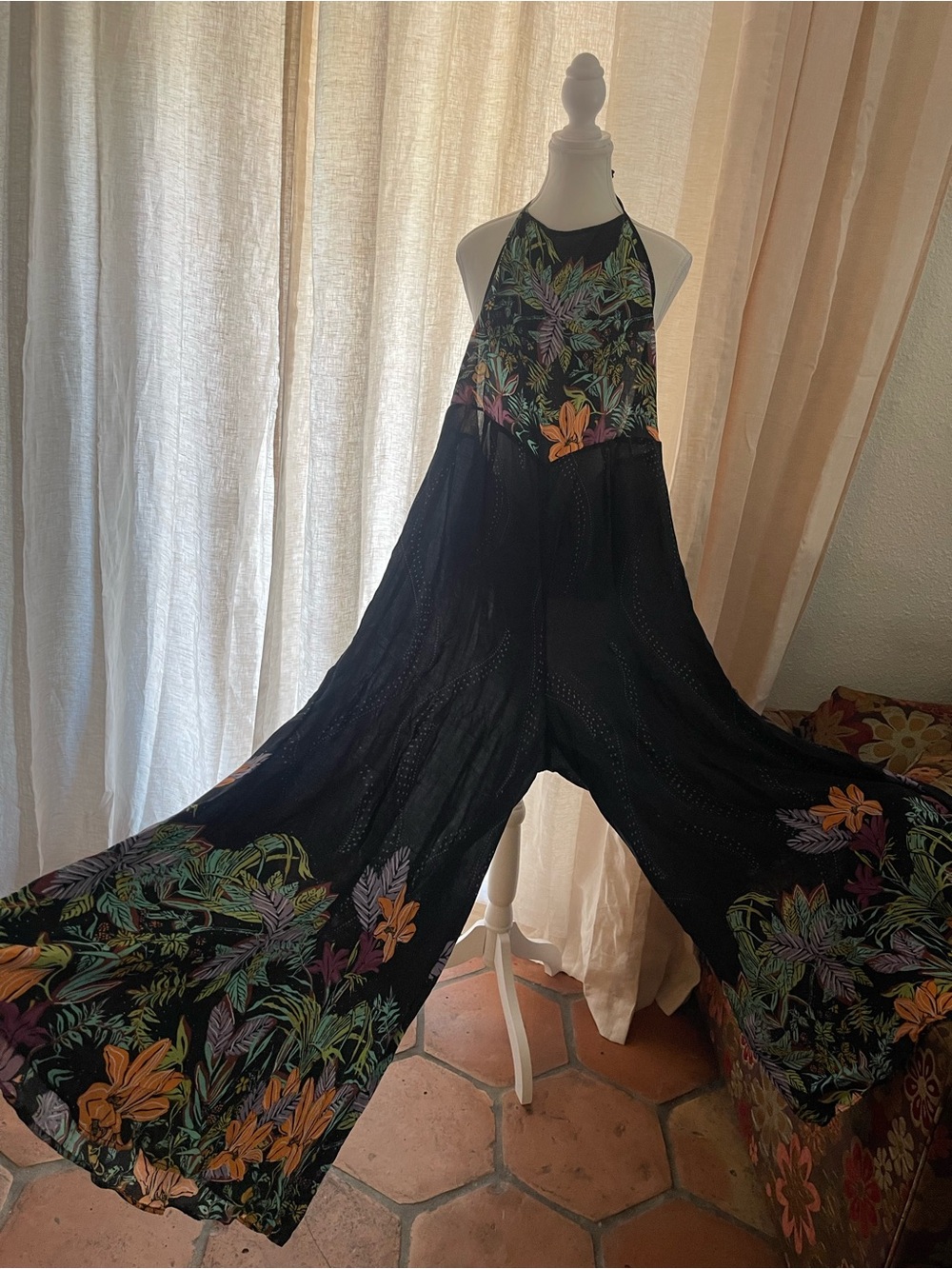 Intimately Free People Sleeveless Black Lace-Back Floral-Trim Wide Leg Jumpsuit - Picture 3 of 14